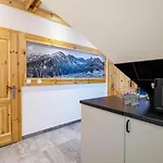 Taternik - 5 Bedrooms - Mountain View Apartment