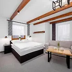 Taternik - 5 Bedrooms - Mountain View Apartment